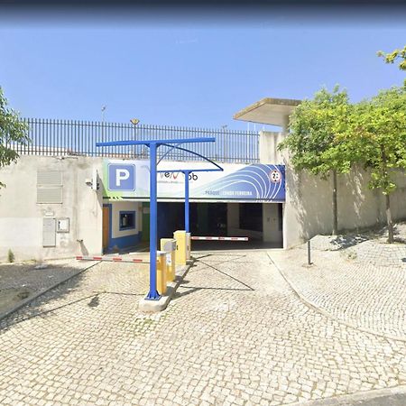 Casa Do Criativo Bed&Breakfast Almada Exteriör bild