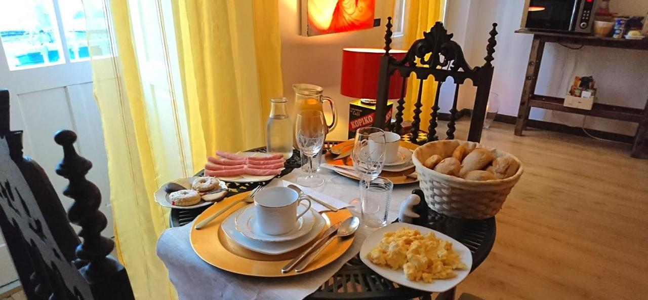 Casa Do Criativo Bed&Breakfast Almada Exteriör bild