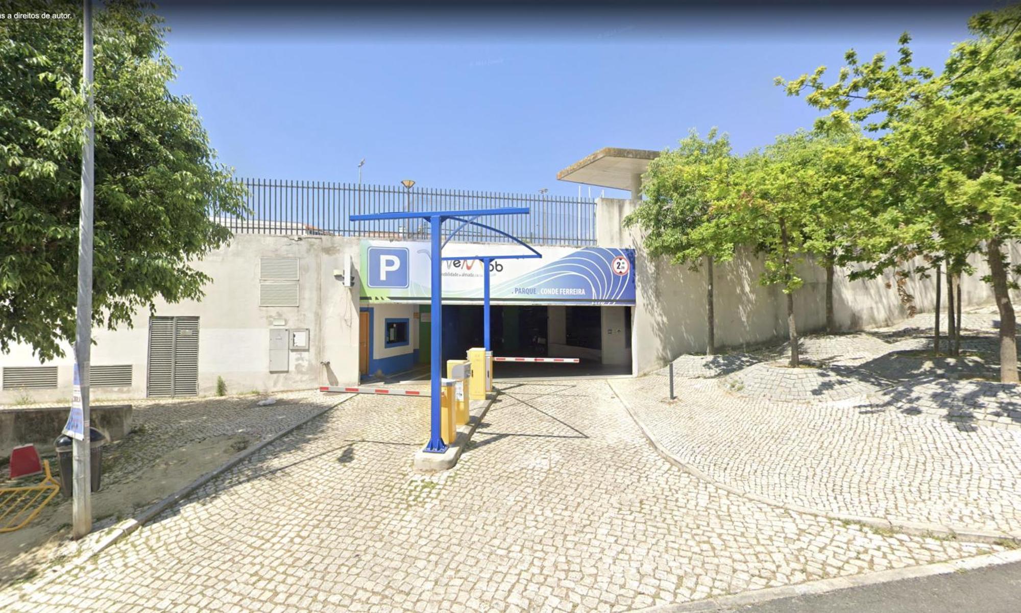 Casa Do Criativo Bed&Breakfast Almada Exteriör bild